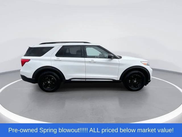 Used 2020 White Ford XLT image 9