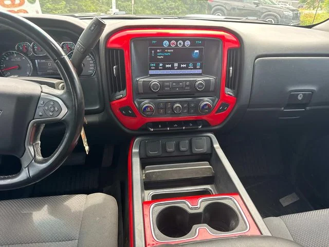 Used 2018 Black Chevrolet LT image 19