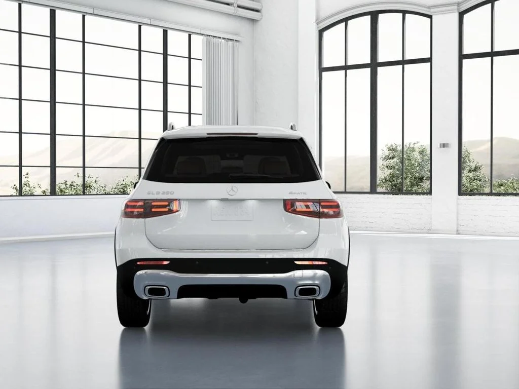 New 2026 White Mercedes-Benz GLB 250 image 25