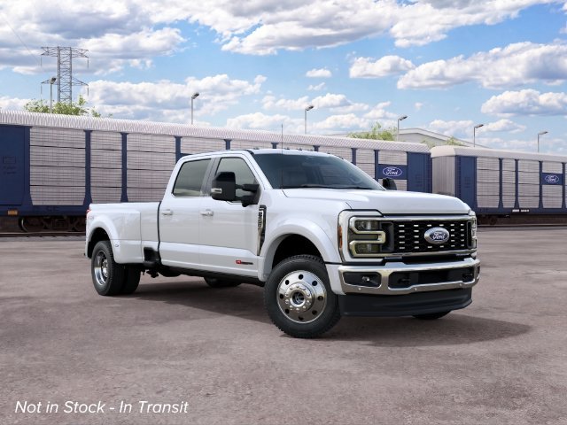New 2027 White Ford Lariat image 4