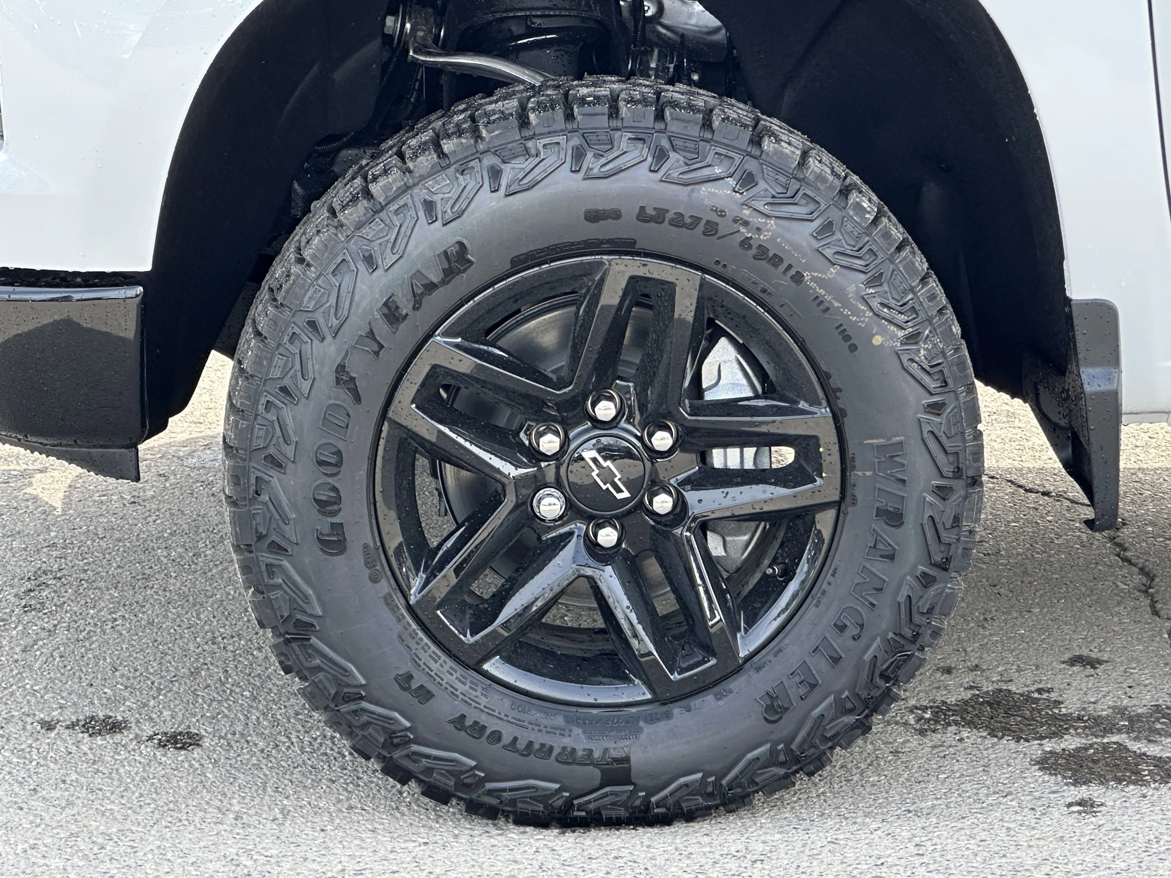 New 2026 Summit White Chevrolet Custom Trail Boss image 8