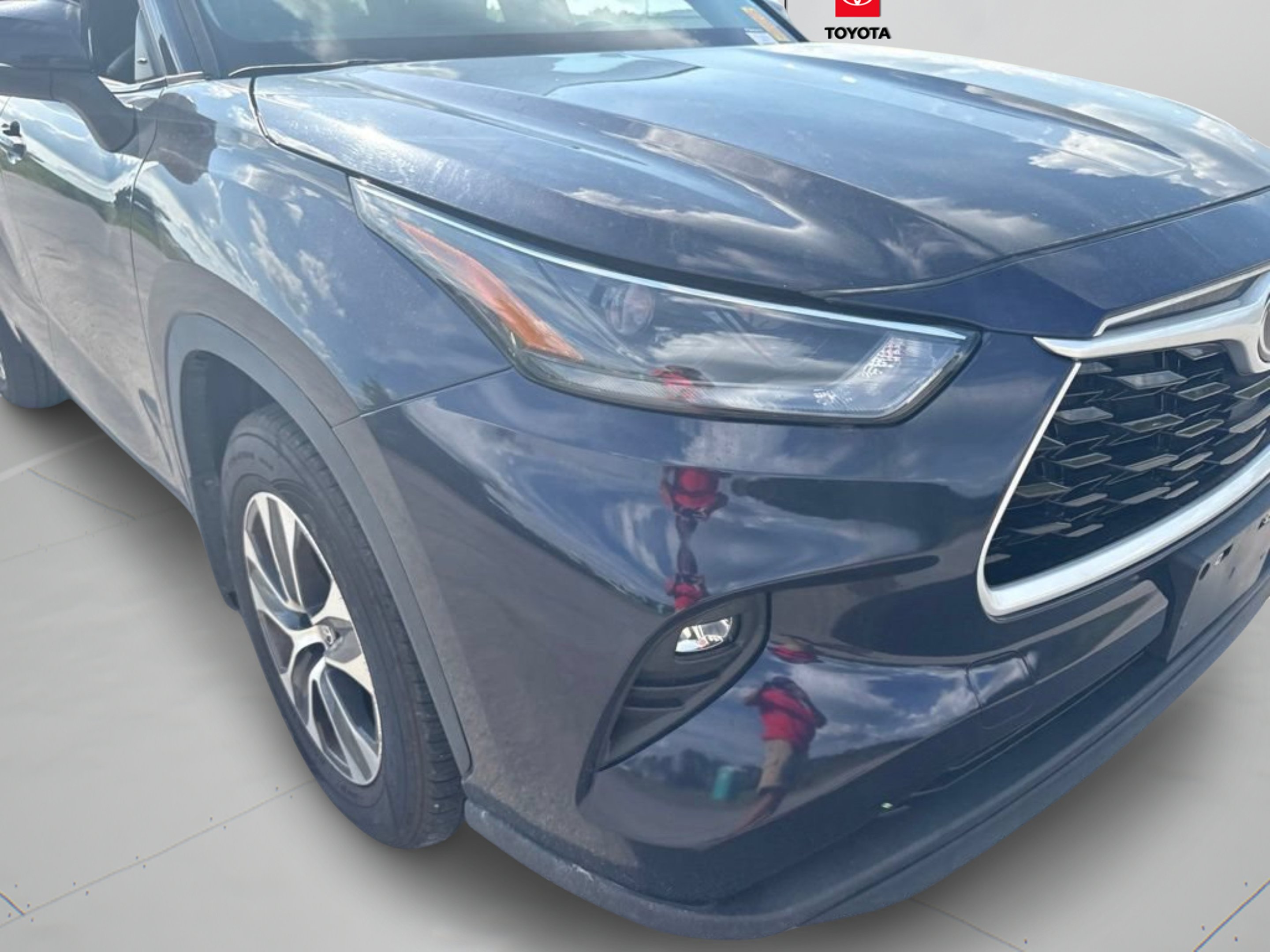 Used 2023 Blueprint Toyota XLE image 29