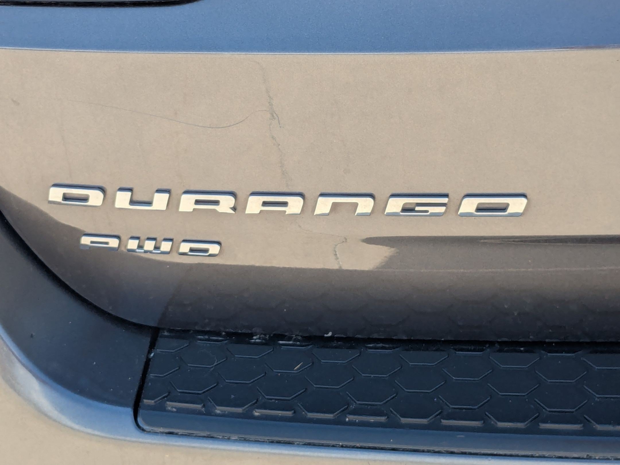 Used 2014 Black Dodge Limited image 13