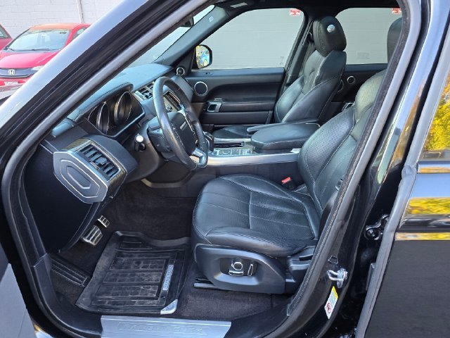 Used 2016 Mariana Black Land Rover HSE Td6 image 20