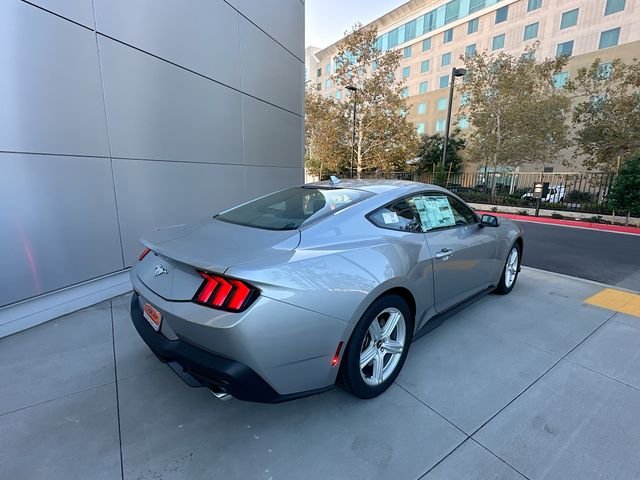 2026 Ford Mustang EcoBoost Fastback - Photo 7