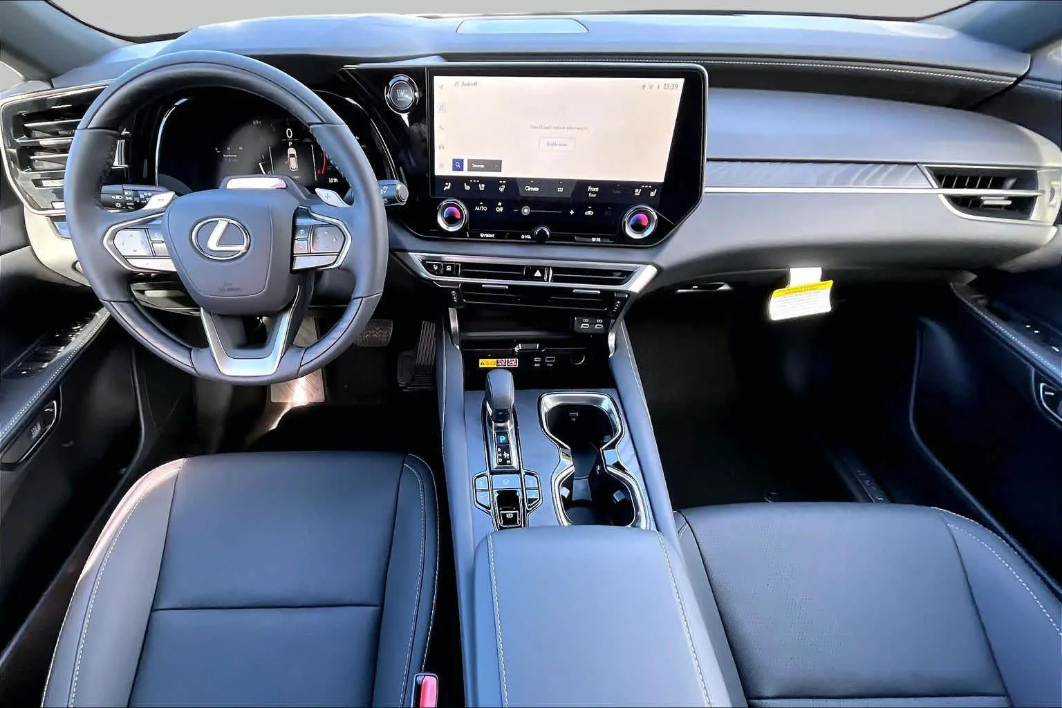 New 2026 Eminent White Pearl Lexus PREMIUM PLUS image 5