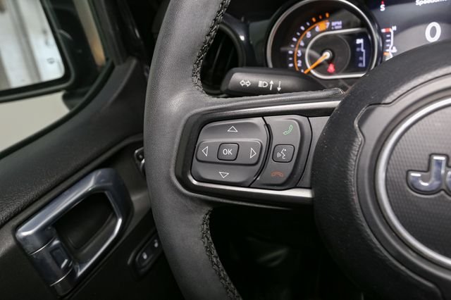 Used 2023 Black Jeep Sport image 29