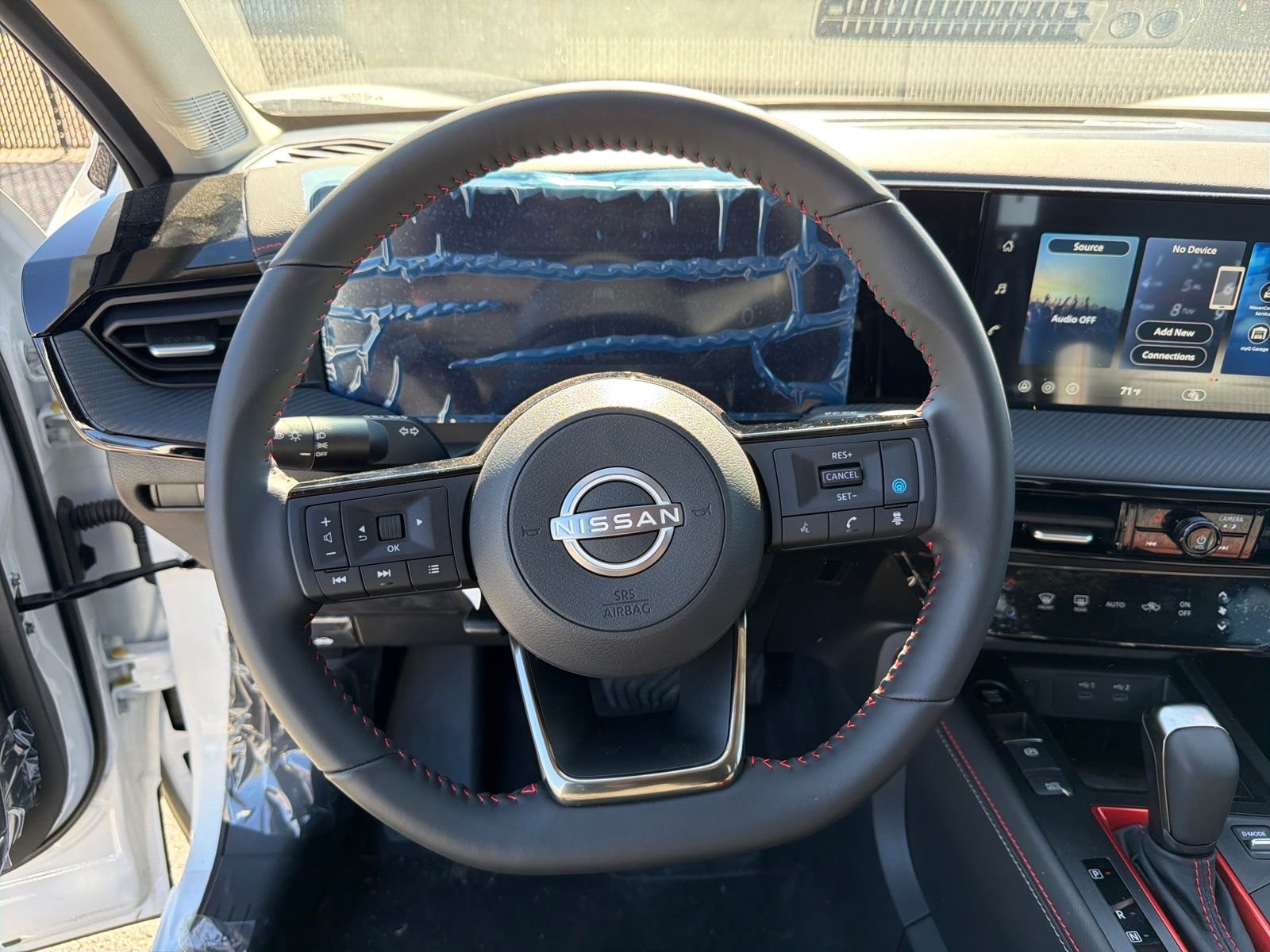 New 2026 Nissan Kicks SR 4D Sport Utility