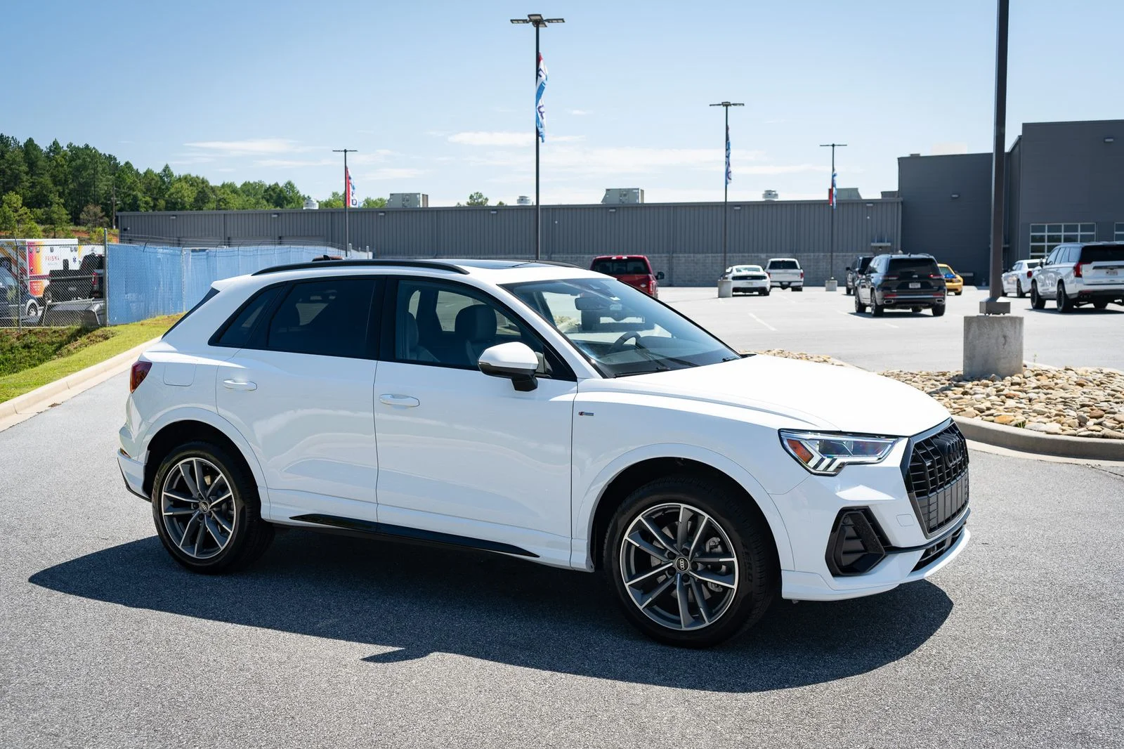 Used 2025 Arkona White Audi Premium image 12