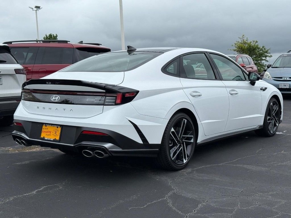 2025 Hyundai Sonata N Line - Photo 25