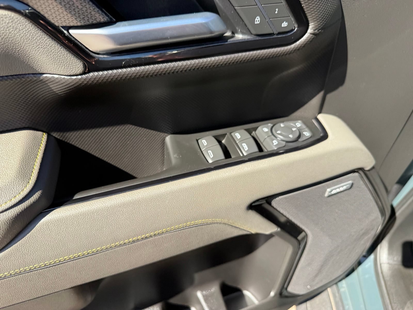 2025 Chevrolet Silverado 1500 ZR2 - Photo 16