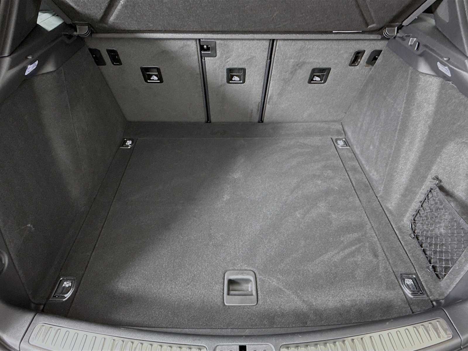 Certified Used 2025 Chalk Porsche  image 27
