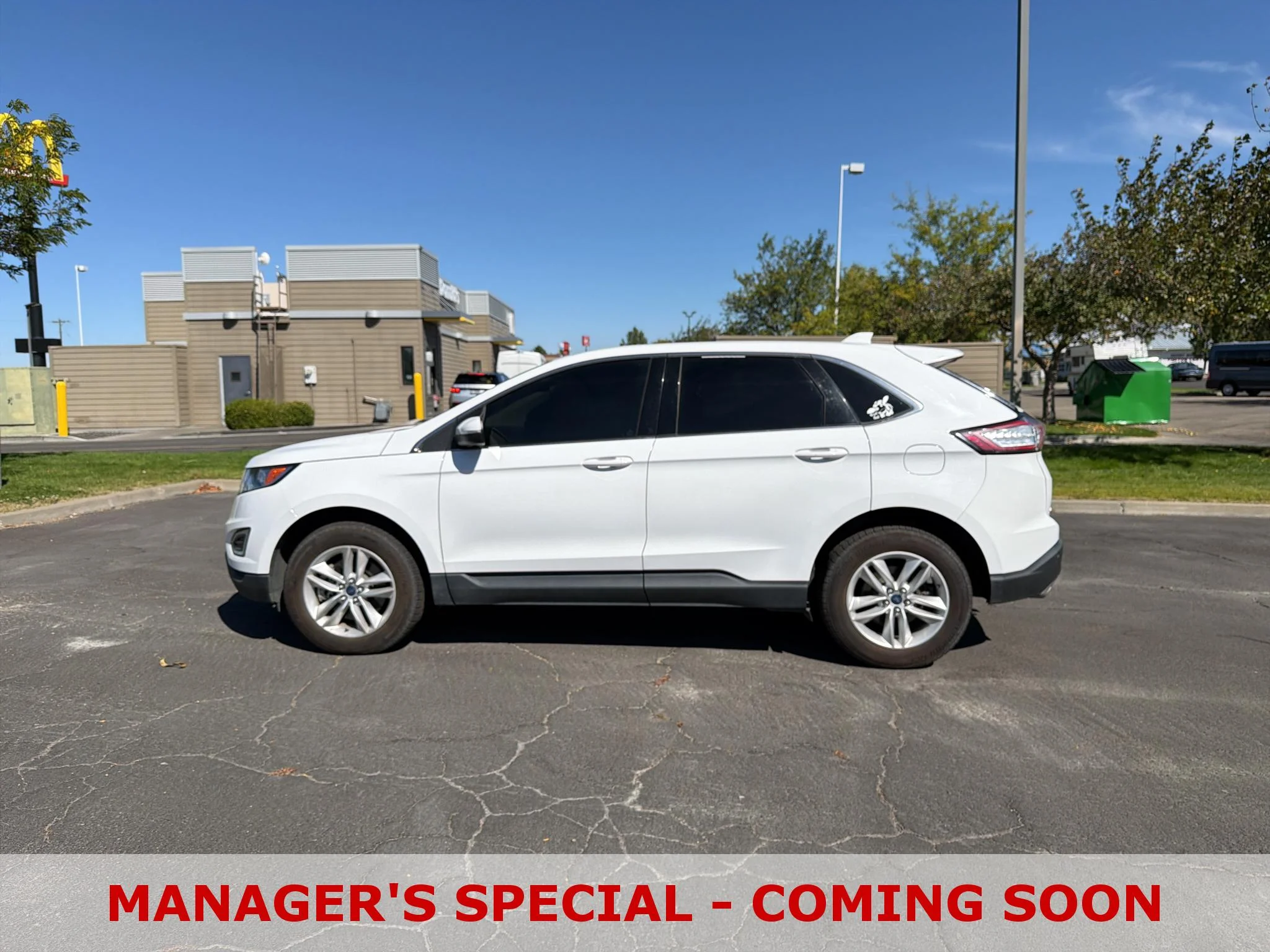 Used 2017 Oxford White Ford SEL image 8