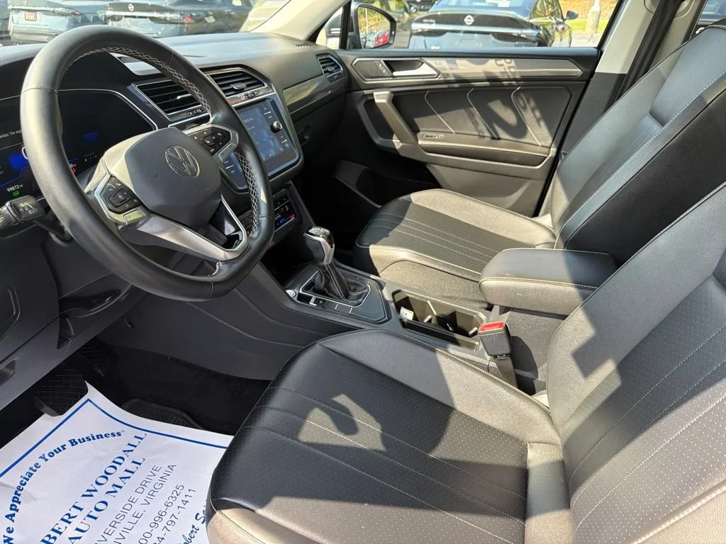 Used 2022 Platinum Gray Metall Volkswagen SE image 16