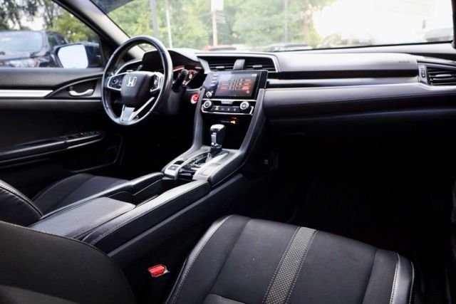 Used 2020 Crystal Black Pearl Honda Sport image 34