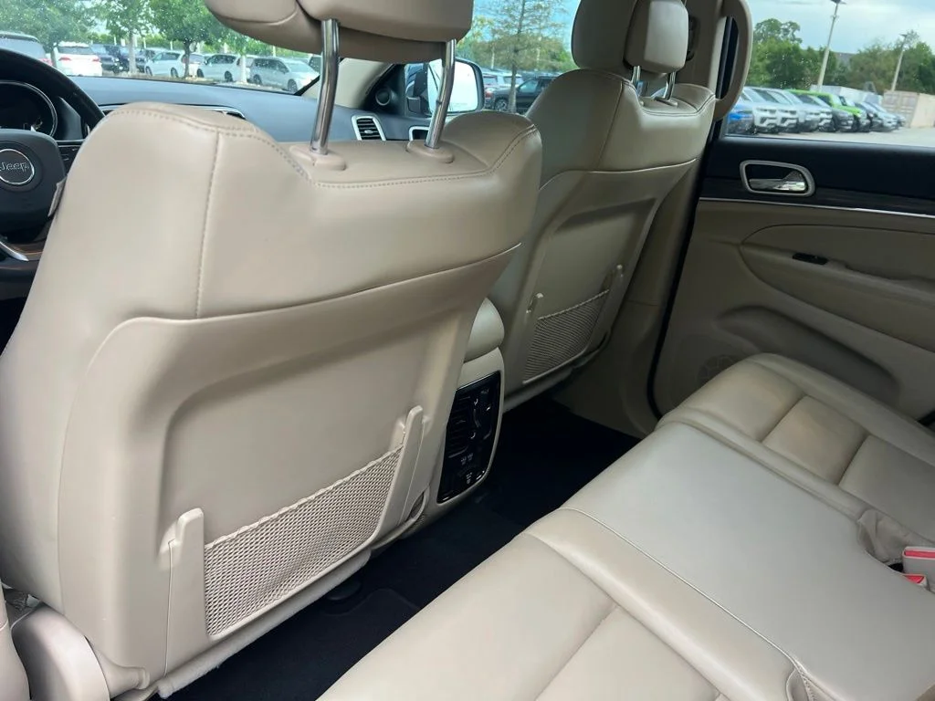 Certified Used 2019 Blue Jeep Limited image 28