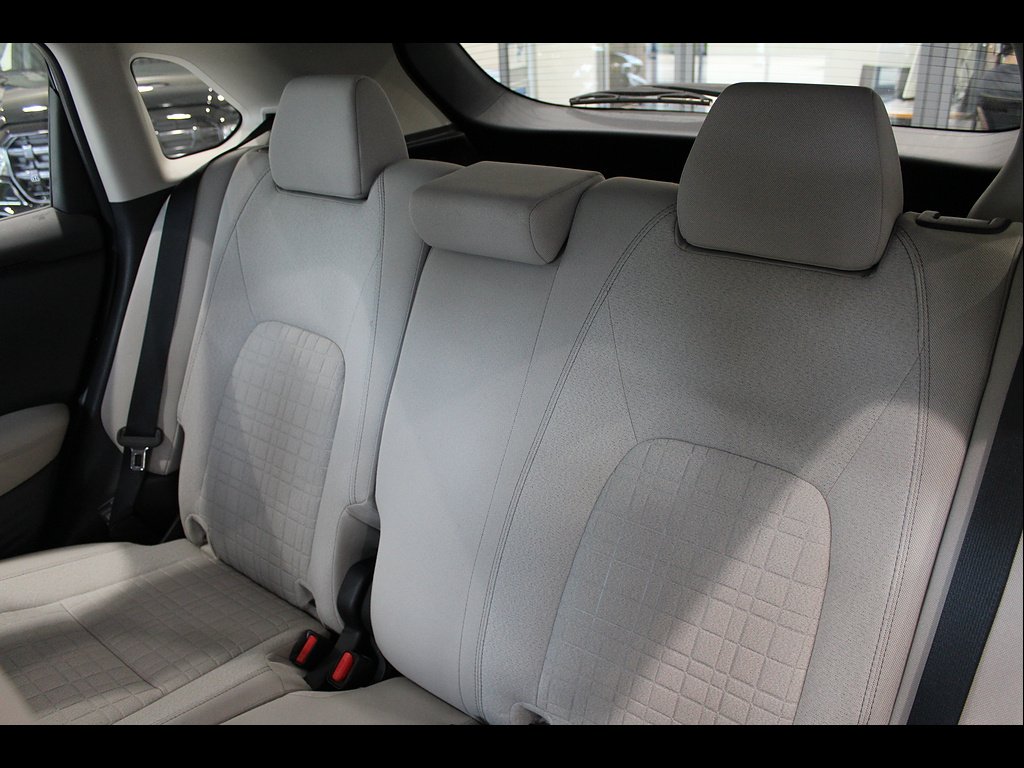 2023 Honda HR-V LX - Photo 17
