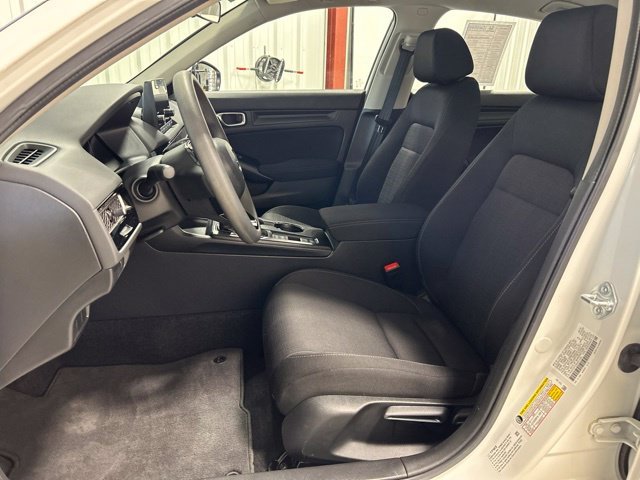2025 Honda Civic LX - Photo 15