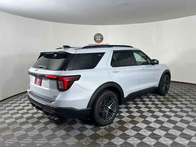 New 2026 Space White Metallic Ford ST image 16