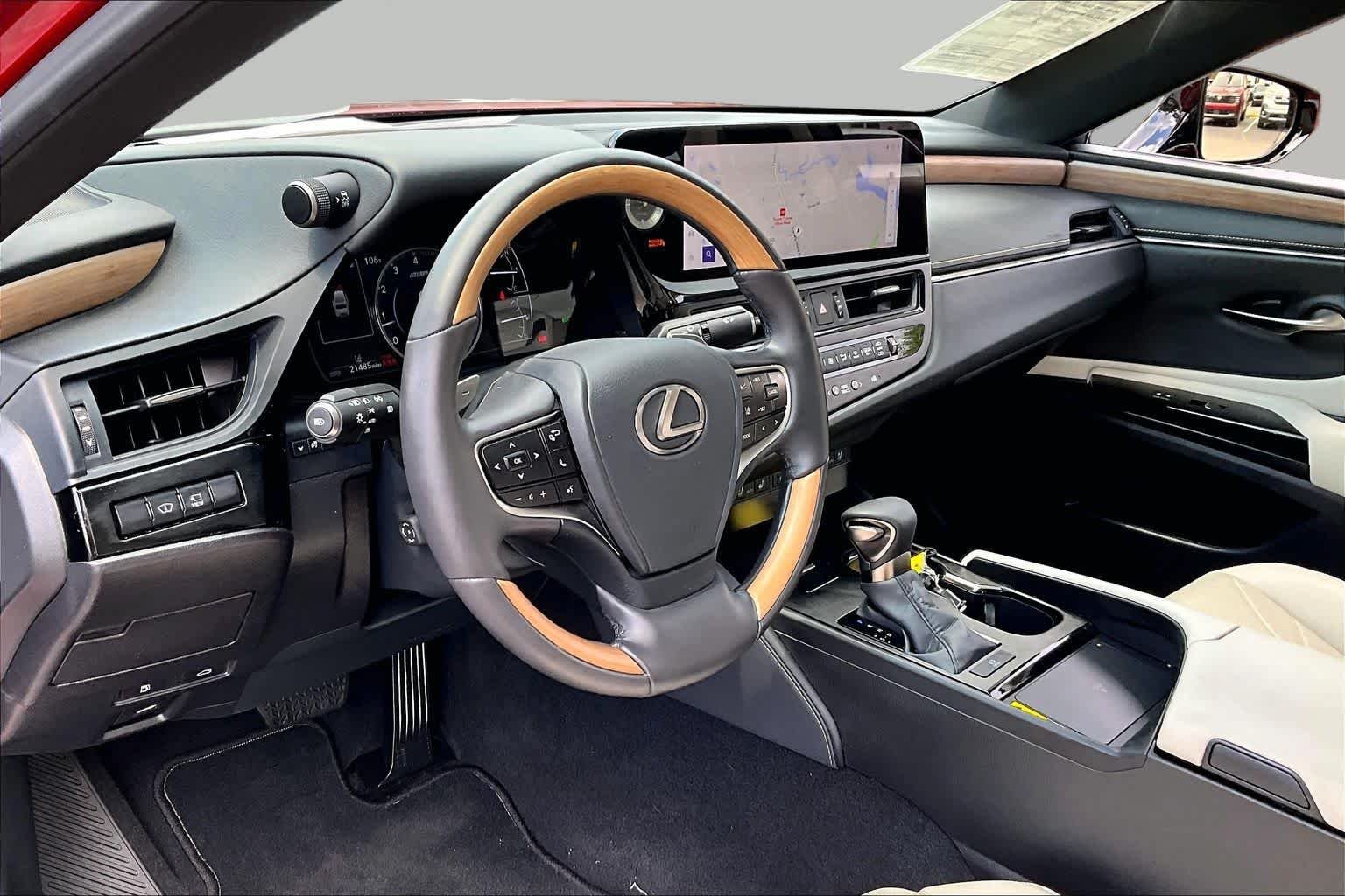 Used 2024 Matador Red Mica Lexus Ultra Luxury image 21