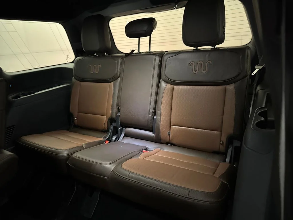 Certified Used 2025 Gray Ford King Ranch image 37