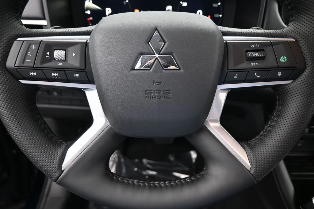 New 2026 Blue Mitsubishi SE 1.5T 2WD image 37