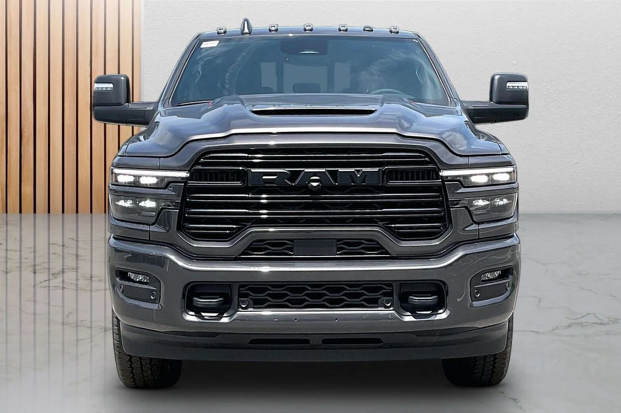 2026 RAM 2500 Laramie - Photo 3