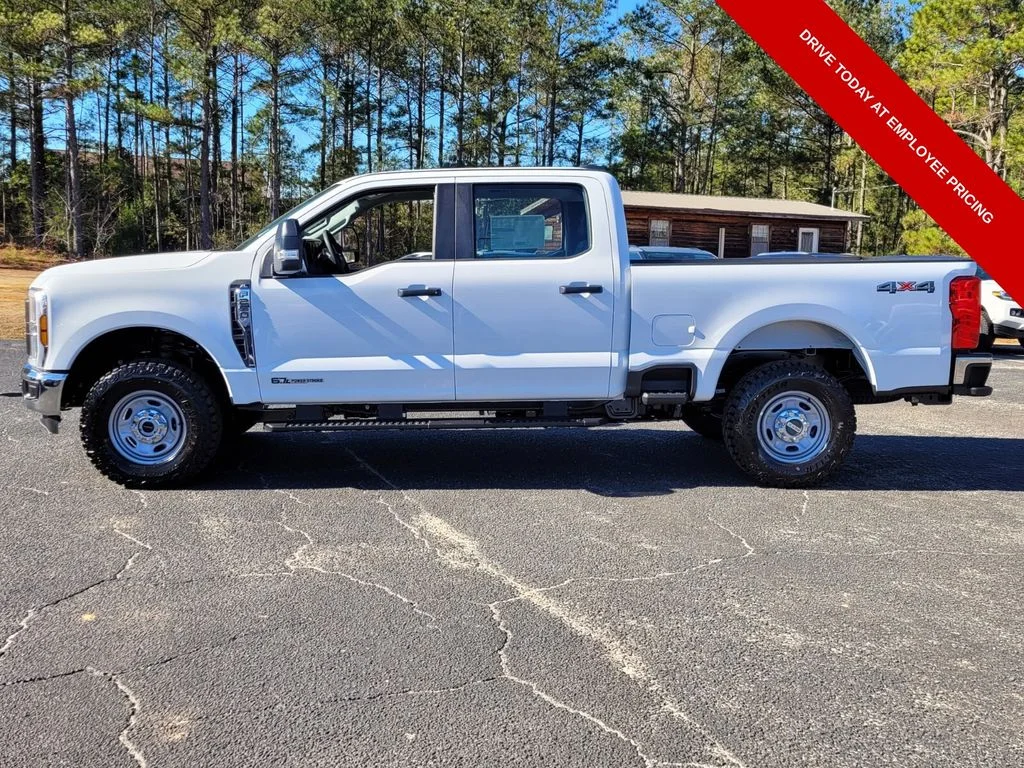 New 2026 Oxford White Ford F-250® XL image 4