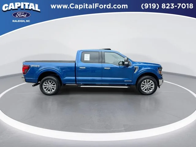 Used 2025 Blue Ford XLT image 9
