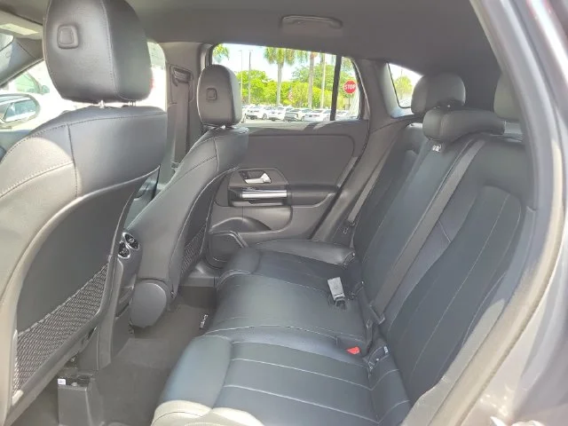 Used 2023 Gray Mercedes-Benz GLA 250 image 13