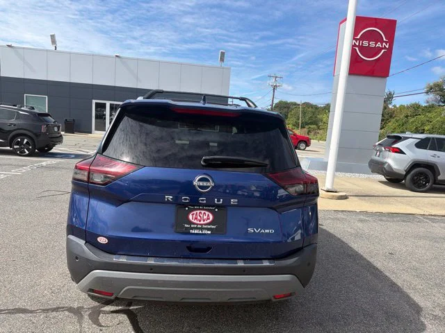 Used 2023 Blue Nissan SV image 6