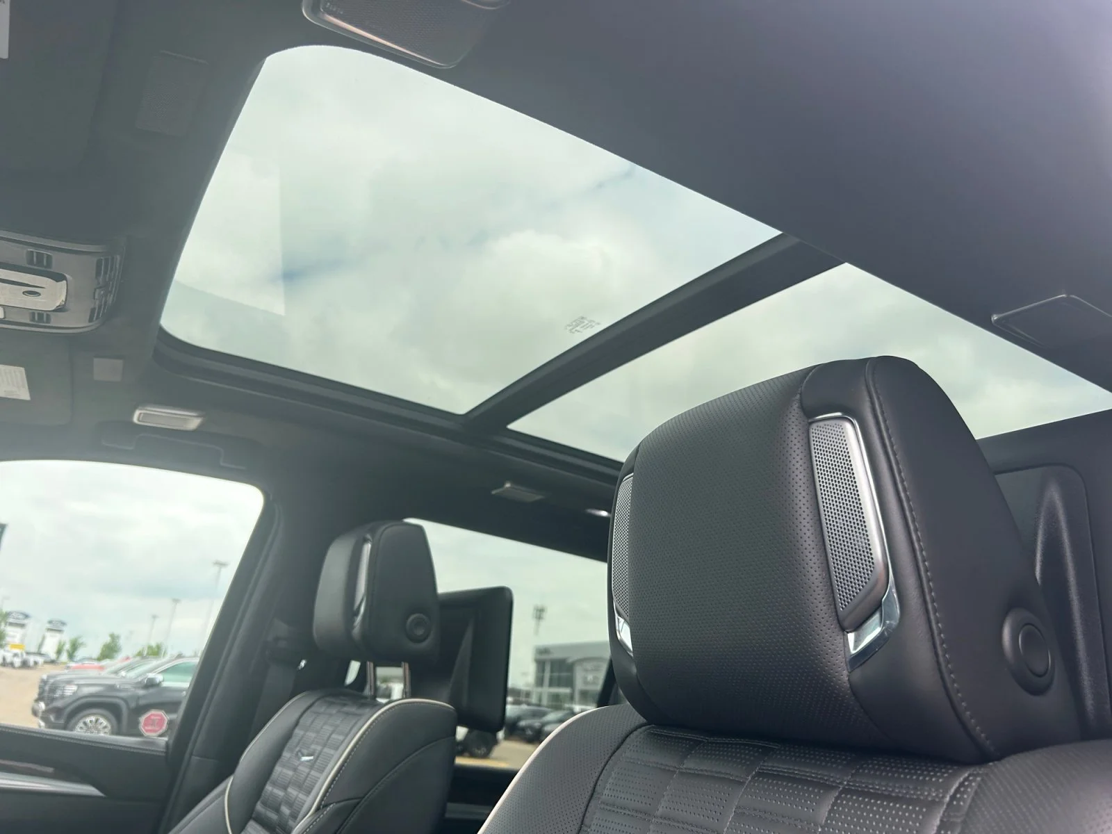Certified Used 2025 Black Raven Cadillac 4WD Sport Platinum Leather Sunroof Navigation 6.2L image 19