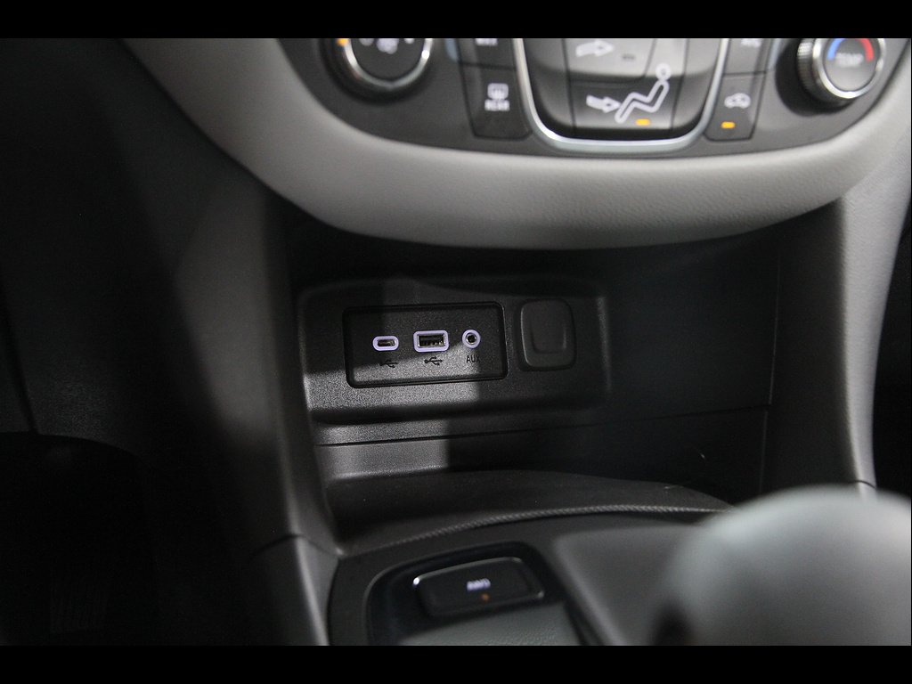 2024 Chevrolet Equinox LS - Photo 14