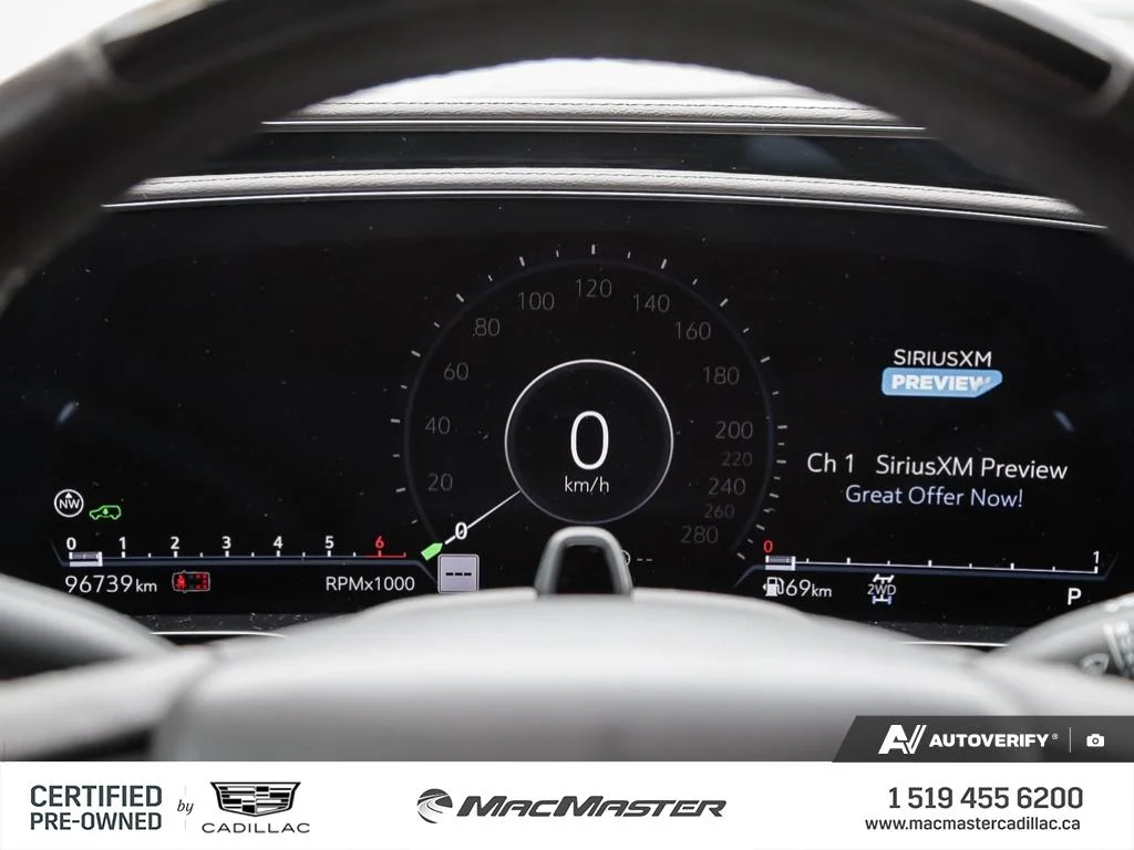 Certified Used 2022  Cadillac Premium Luxury image 18