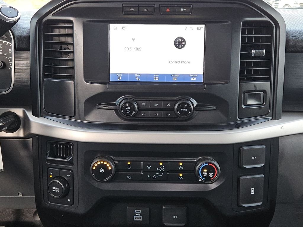 Used 2021 White Ford XL image 21