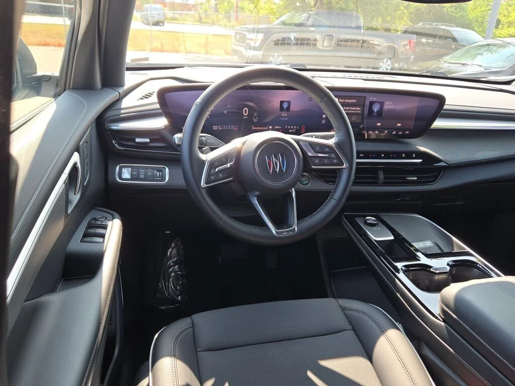 Used 2026 White Buick Preferred image 18