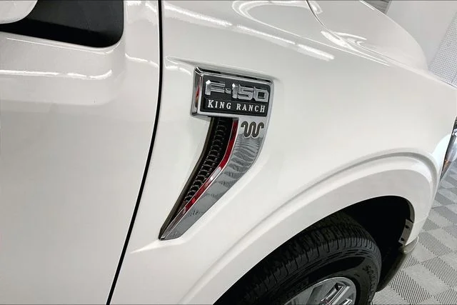 Used 2025 Star White Metallic Tri-Coat Ford King Ranch image 39