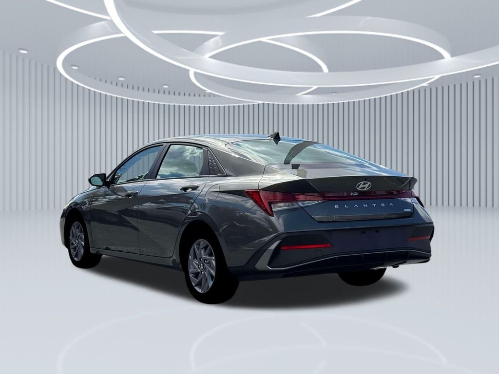 New 2026 Gray Hyundai Blue image 24
