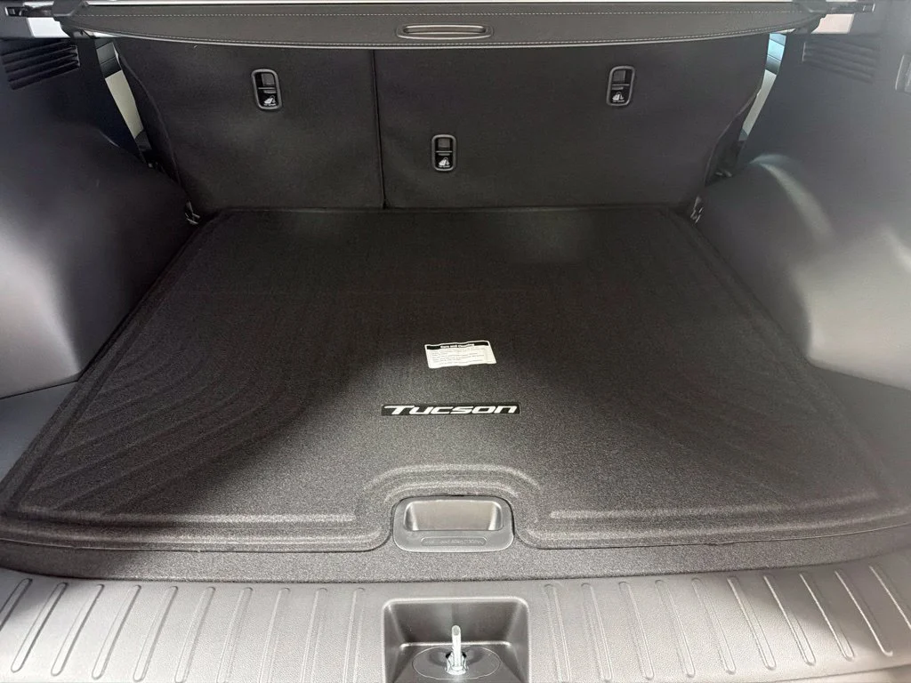 New 2026 Ecotronic Gray Hyundai SEL image 9
