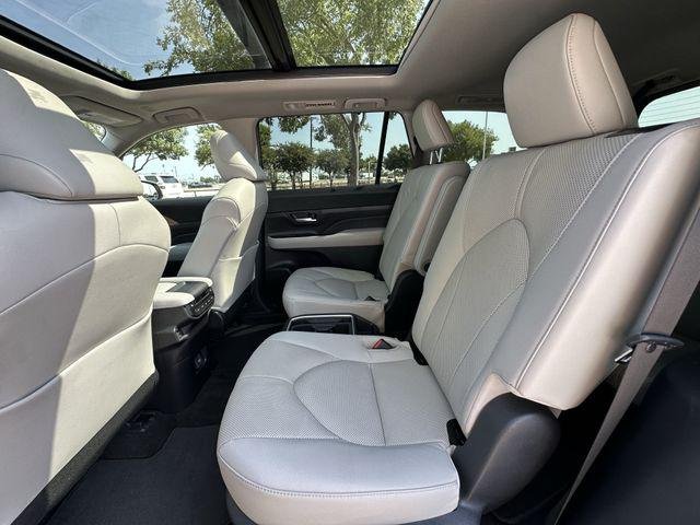 Certified Used 2026 HEAVY METAL Toyota  image 28