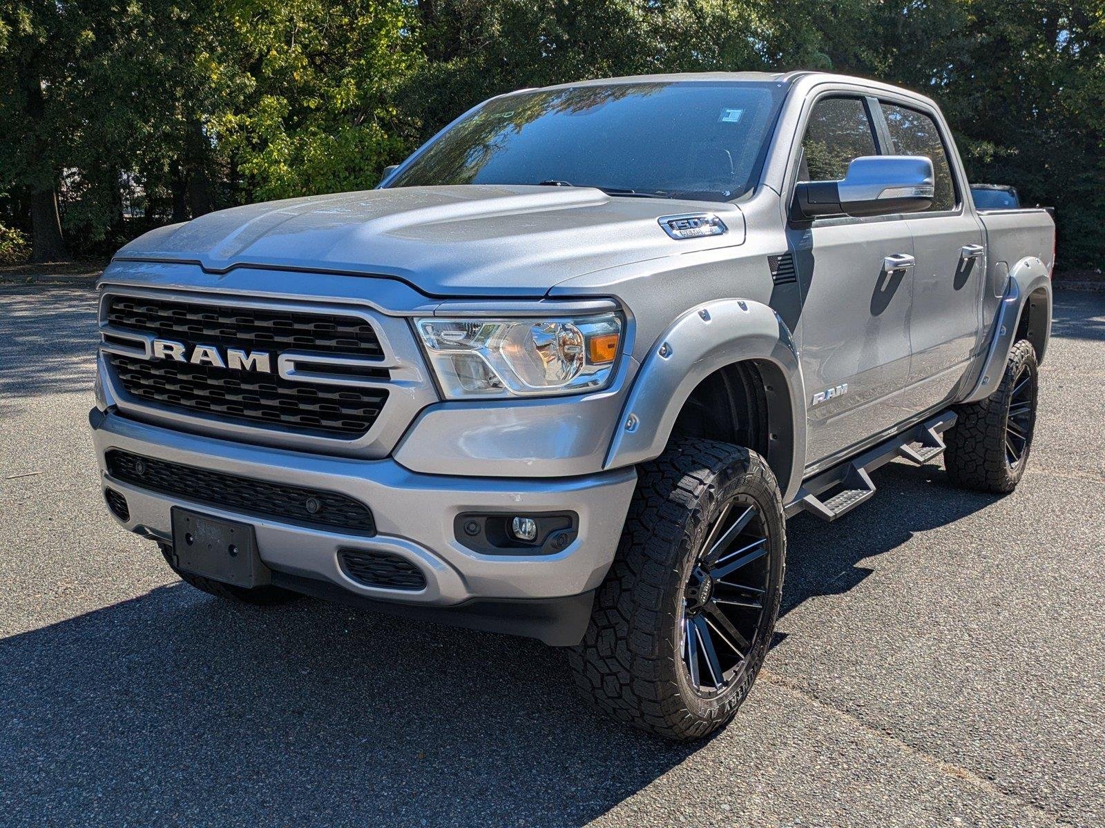 Used 2022 Billet Silver Metallic Clearcoat Ram Big Horn image 7