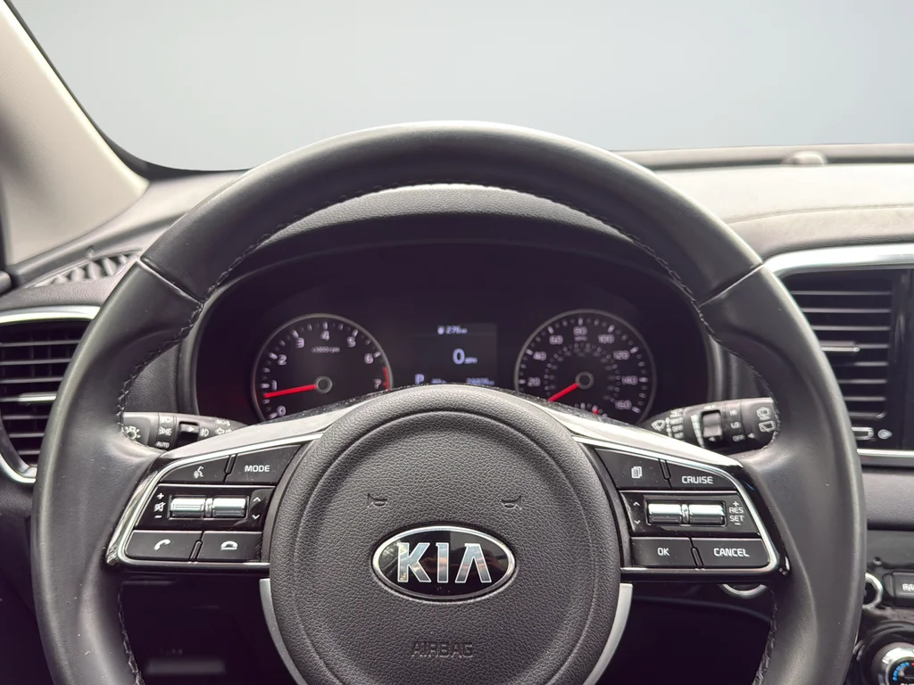 Used 2022 Gray Kia EX image 19