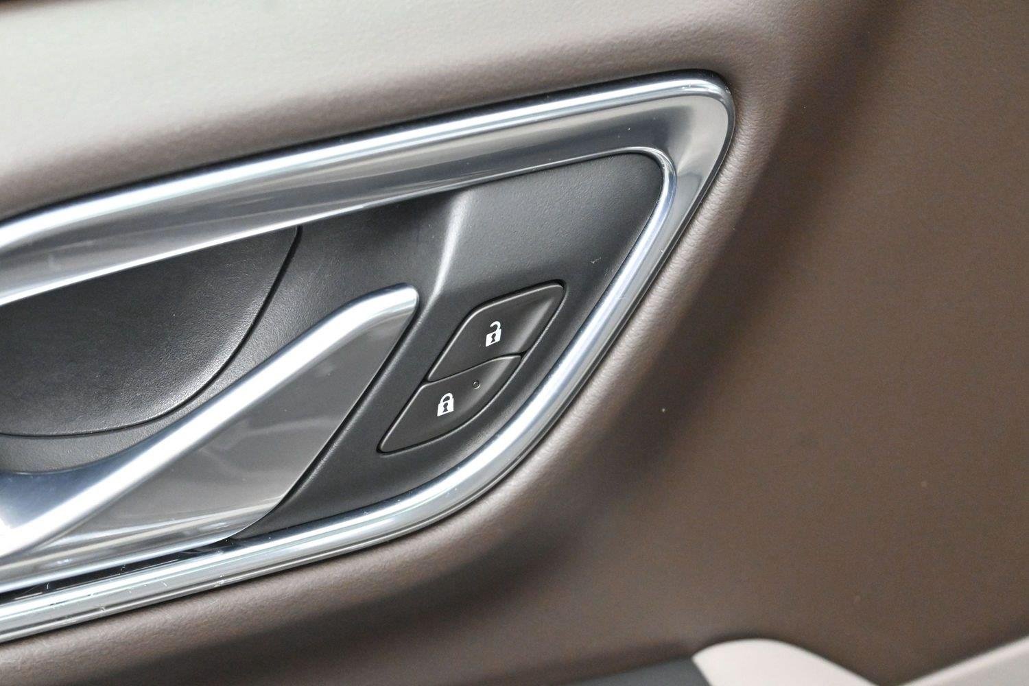 Used 2021 Satin Steel Metallic Chevrolet LT image 10