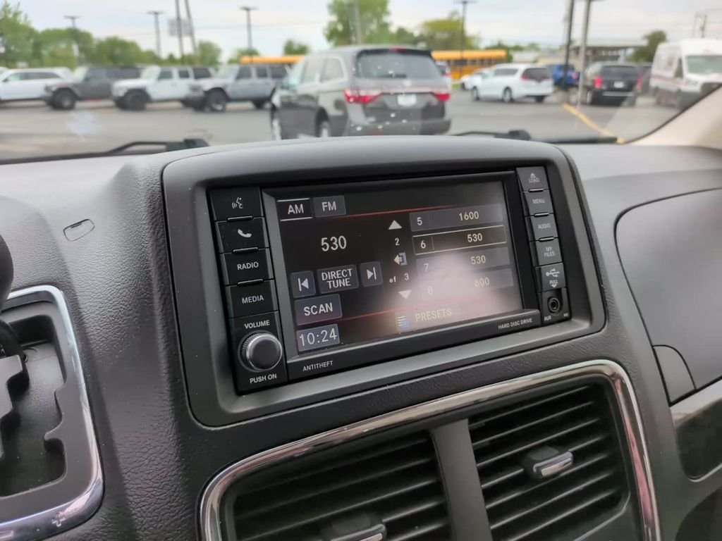2017 Dodge Grand Caravan SE - Photo 24