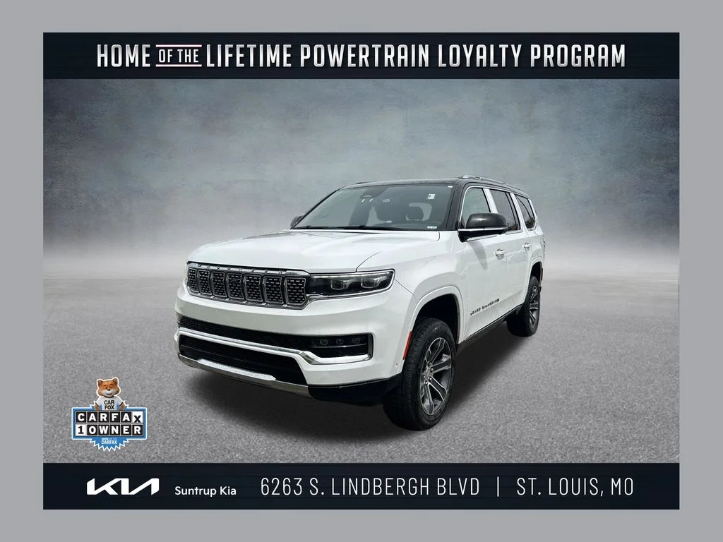 Used 2023 White Jeep Base image 1