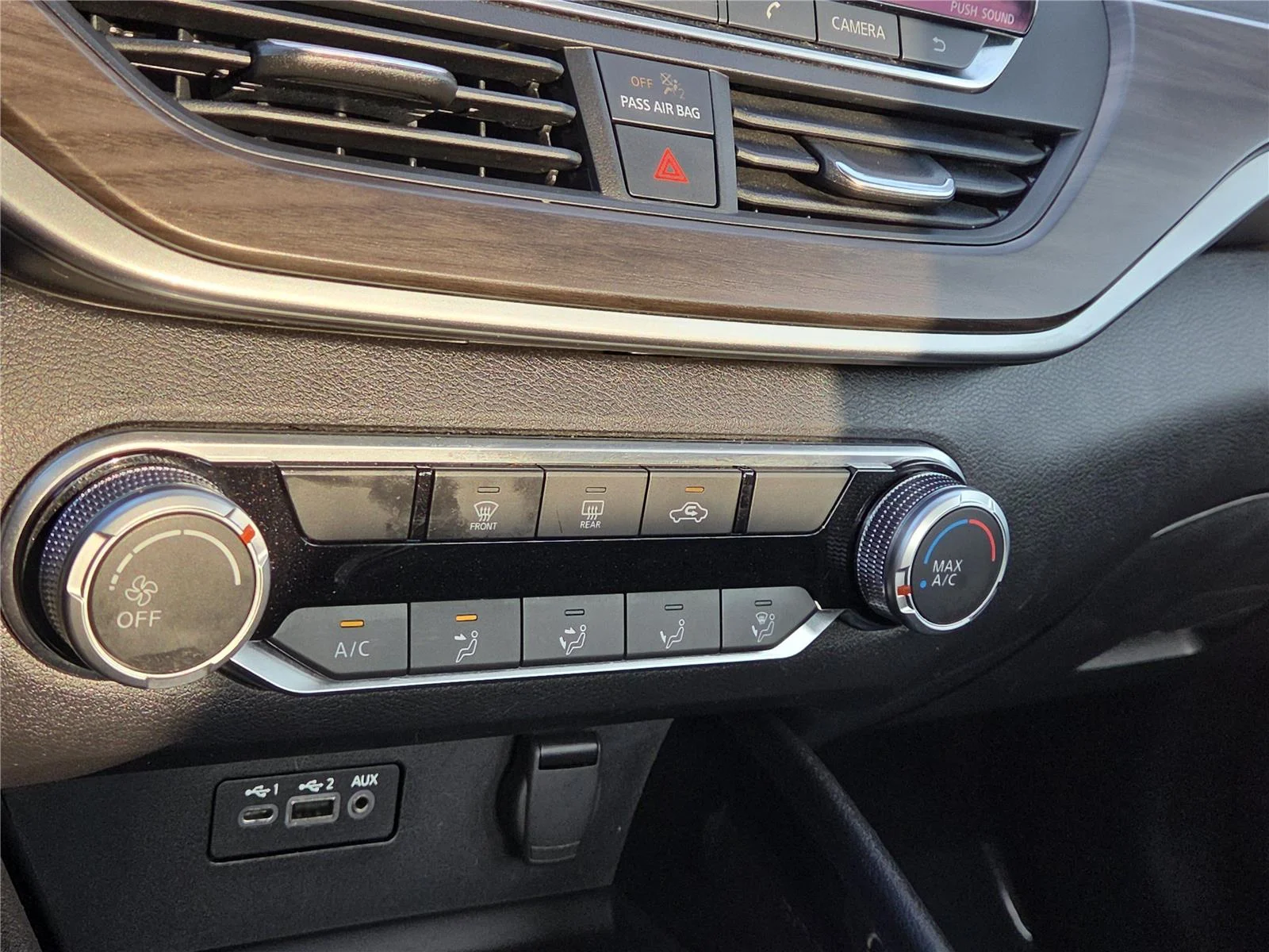 Used 2024 Gun Metallic Nissan 2.5 SV image 9