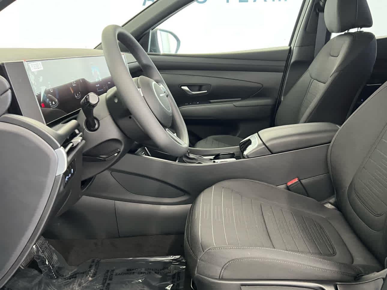 Used 2025 Sage Gray Hyundai SE image 3