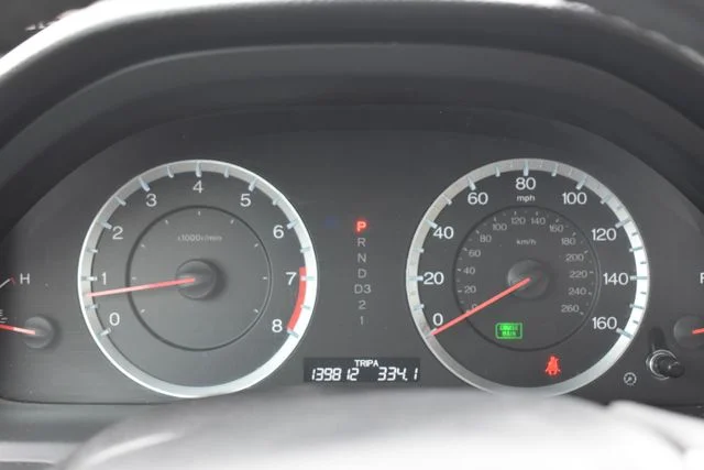 Used 2012 White Honda EX-L image 22