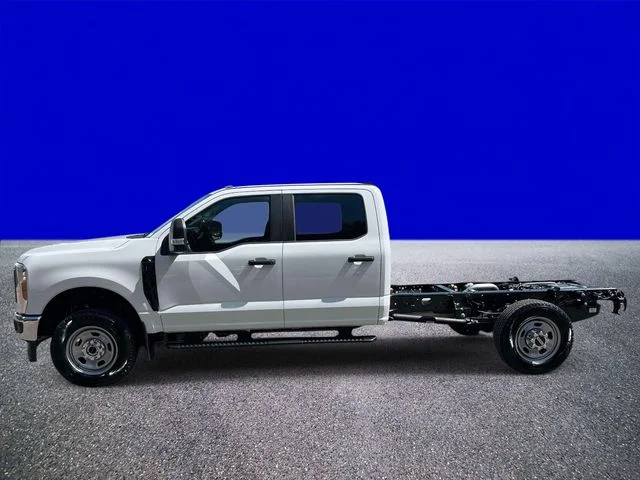 New 2027 White Ford  image 6