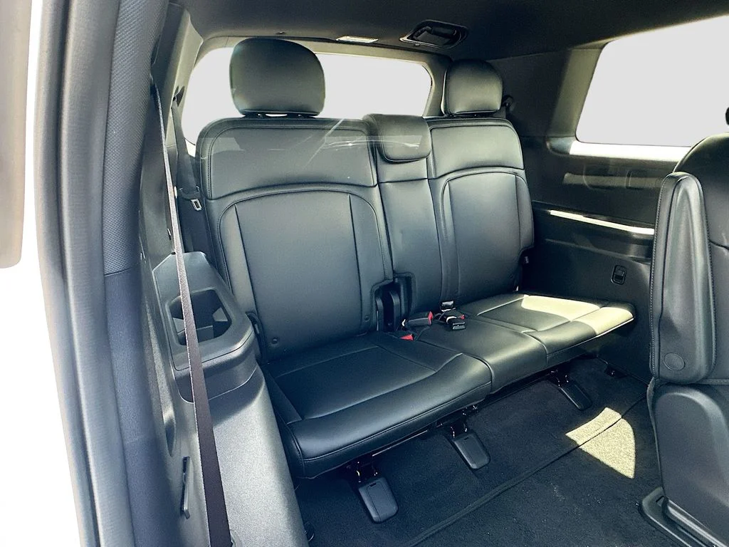 New 2027 Glacial White Pearl Kia X-Line EX image 28